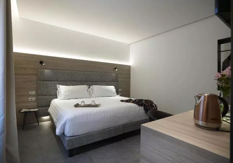 Fotos del hotel Boutique Hotel Touring:  2