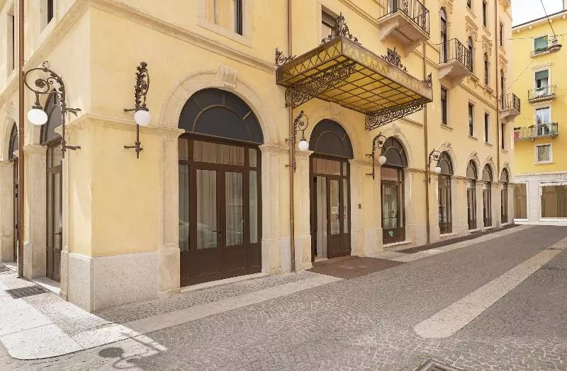 Fotos del hotel Boutique Hotel Touring:  18