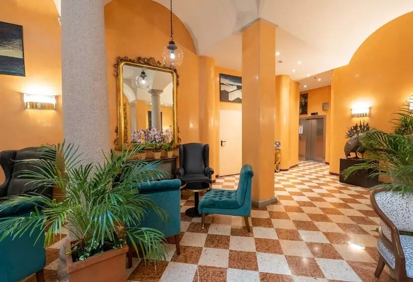 Fotos del hotel Regina:  11