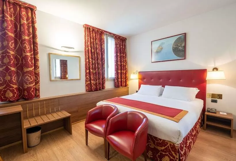 Fotos del hotel Regina:  17