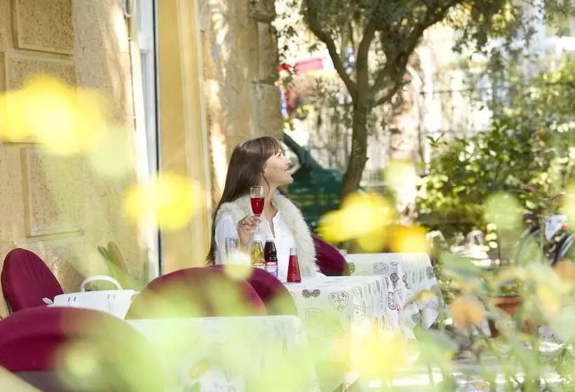 Fotos del hotel Villa Westend:  11