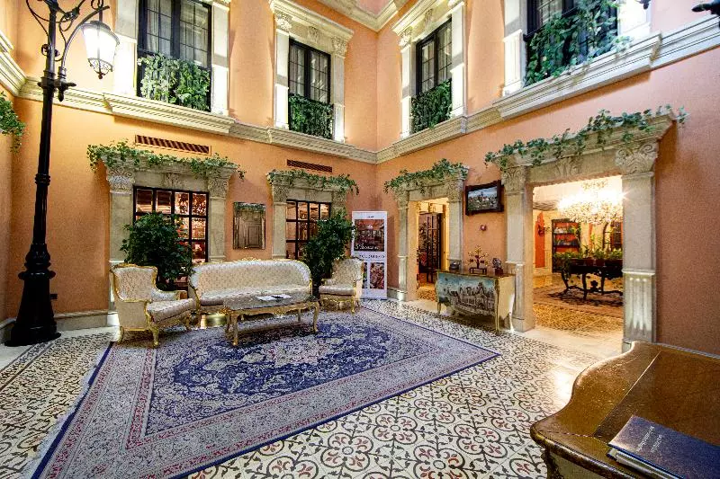 Fotos del hotel Sapphire Bayil:  7