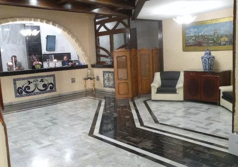 Fotos del hotel Aristos Puebla:  3