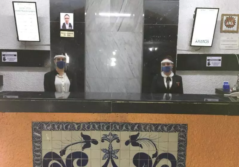 Fotos del hotel Aristos Puebla:  4