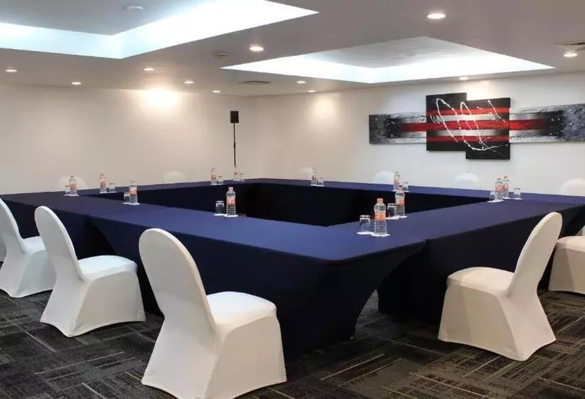 Fotos del hotel Holiday Inn Mexico Dali Airport, An Ihg:  20