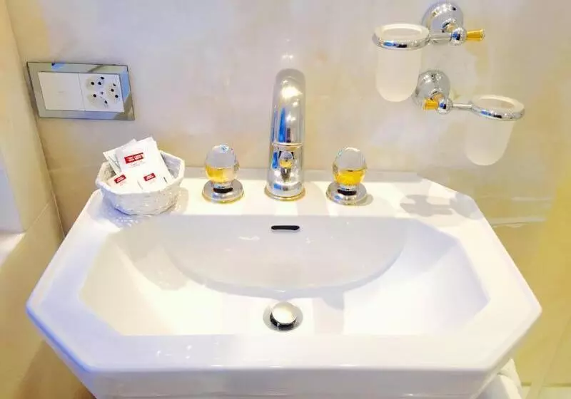 Fotos del hotel Antares:  13