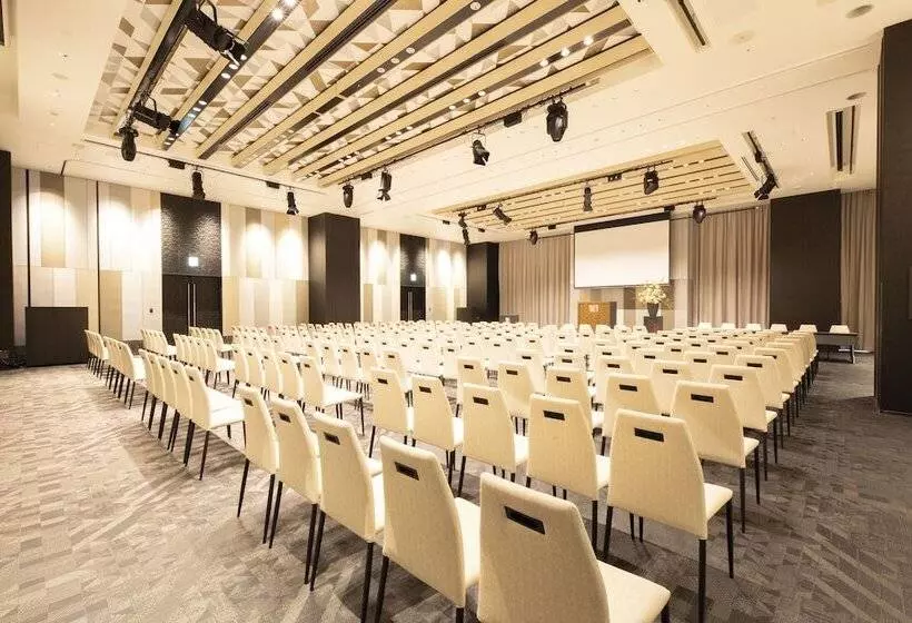 Fotos del hotel Hankyu Respire Osaka:  8
