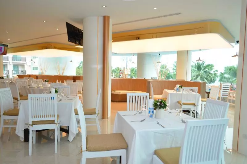 Fotos del hotel Aone The Royal Cruise  Pattaya  Sha Extra Plus:  4