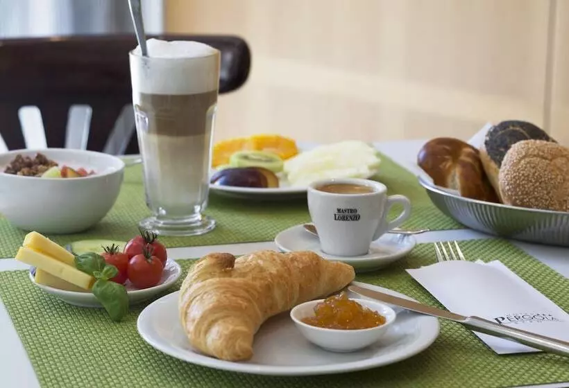 Fotos del hotel La Pergola:  14