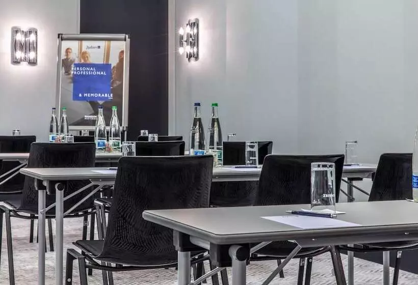 Fotos del hotel Radisson Blu, Basel:  23