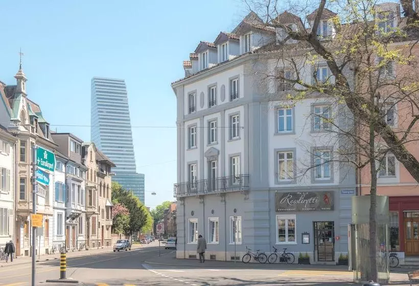 Fotos del hotel Restaurant Resslirytti:  13