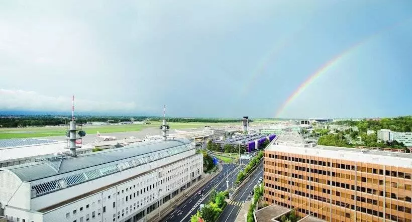 Fotos del hotel Mövenpick  & Casino Geneva:  8