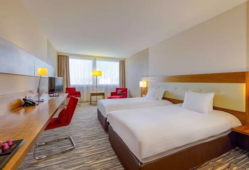 Fotos del hotel Mövenpick  & Casino Geneva:  12