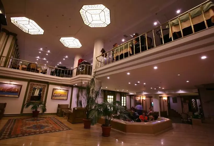 Fotos del hotel Istanbul Royal:  7