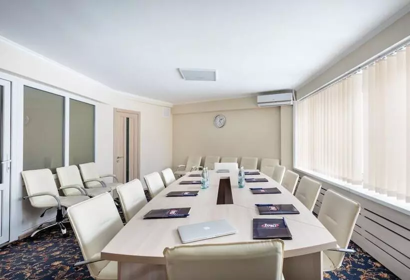 Fotos del hotel Tourist Hotel Complex:  8