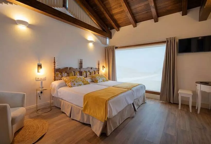 Fotos del hotel Rural La Sobreisla:  11