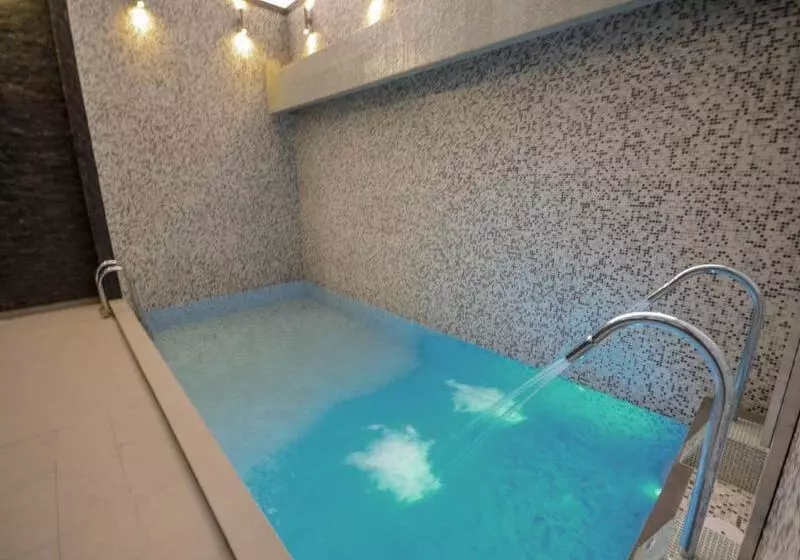 Fotos del hotel Qp Hotels Trujillo:  2