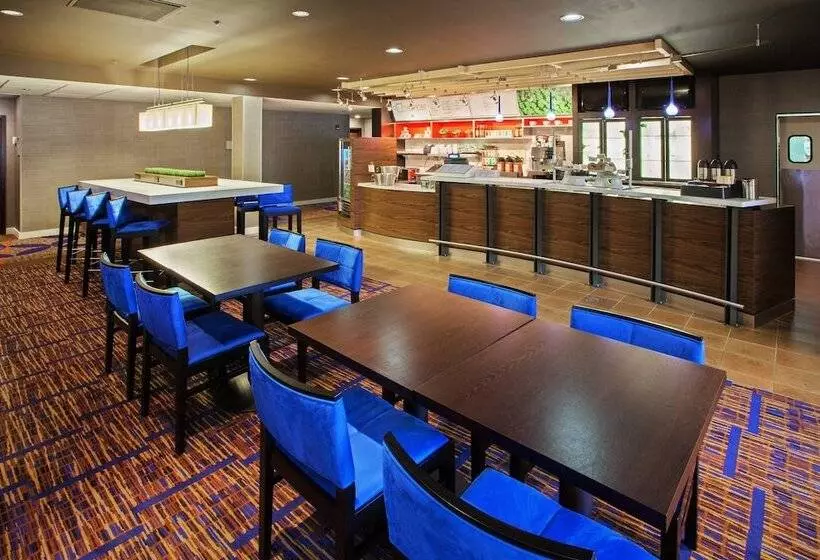 Fotos del hotel Courtyard Chicago Midway Airport:  4