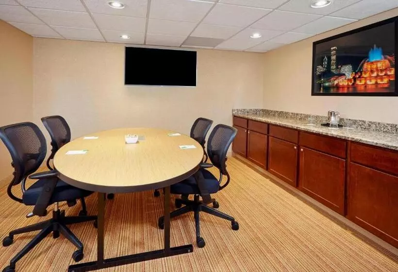 Fotos del hotel Courtyard Chicago Midway Airport:  23