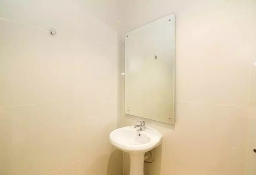 Fotos del hotel Blitz  Batam Centre:  8