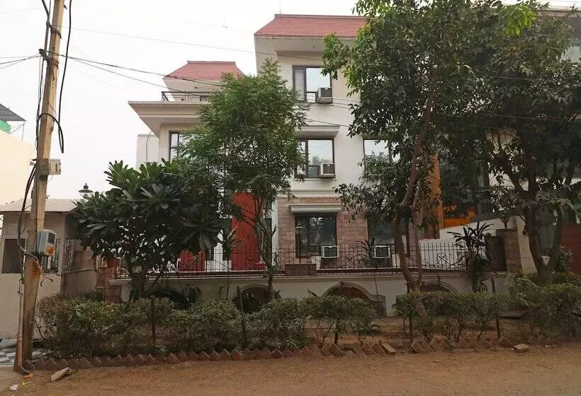Oyo 10585  Shubhdeep Aashiyana 2