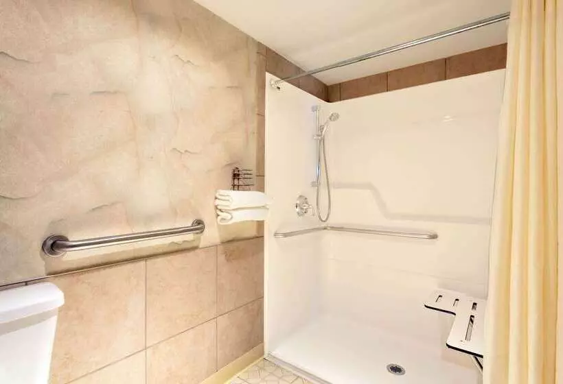 Fotos del hotel Days Inn By Wyndham Seatac Airport:  13