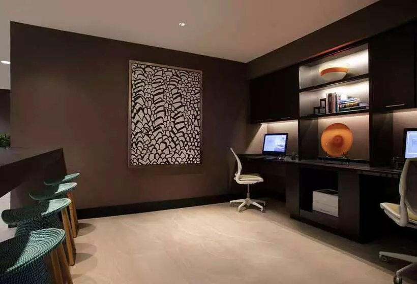 Fotos del hotel Embassy Suites Orlando - Airport:  2