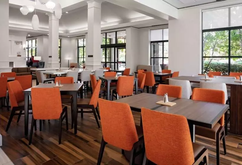 Fotos del hotel Hilton Garden Inn Atlanta Perimeter Center:  19