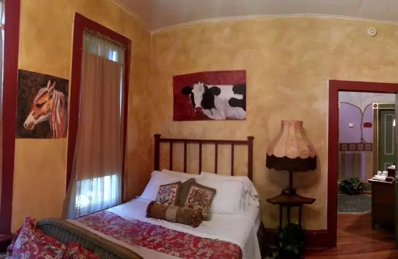 Fotos del hotel Robins Nest Bed & Breakfast Inn:  14