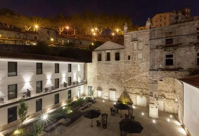 Neya Porto