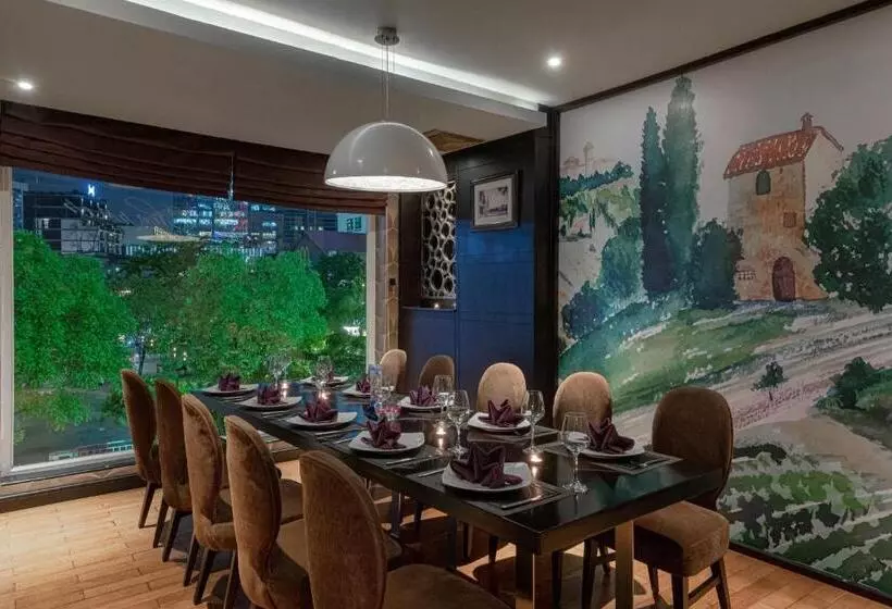 Fotos del hotel Palace  Saigon:  23