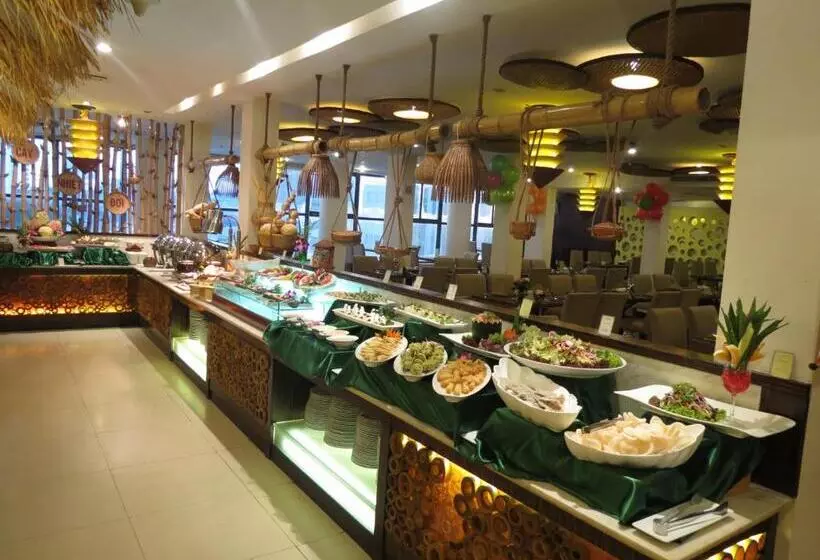 Fotos del hotel Palace  Saigon:  8