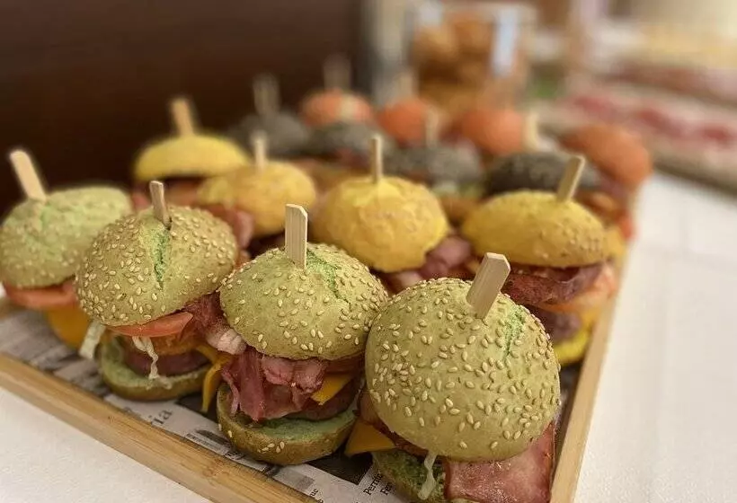 Fotos del hotel Santamarta:  4