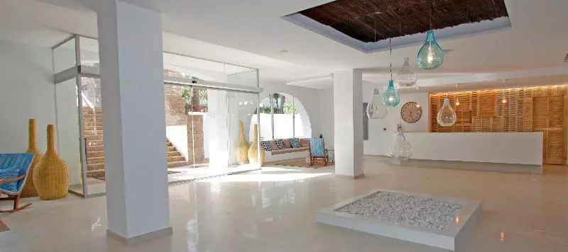 Fotos del hotel Portinatx Beach Club:  9