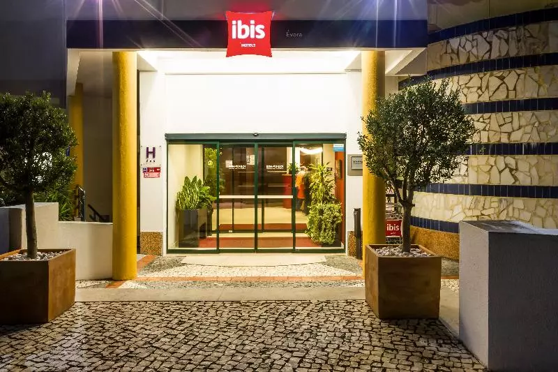 Fotos del hotel Ibis Evora:  24