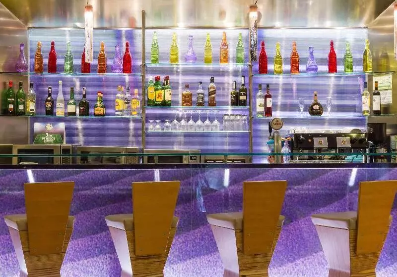 Fotos del hotel Ibis Evora:  5