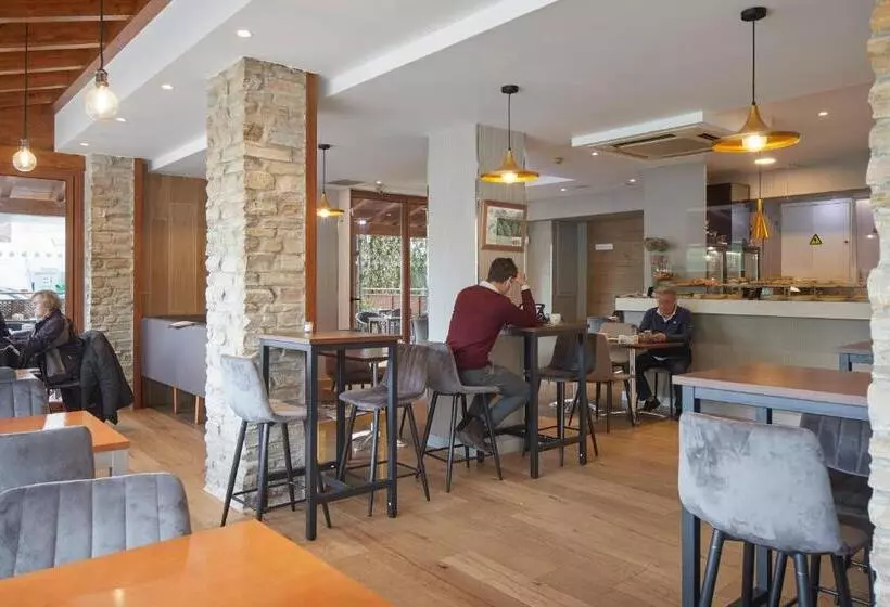 Fotos del hotel Iriguibel Huarte Pamplona:  16