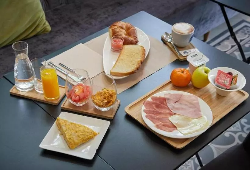 Fotos del hotel Iriguibel Huarte Pamplona:  3