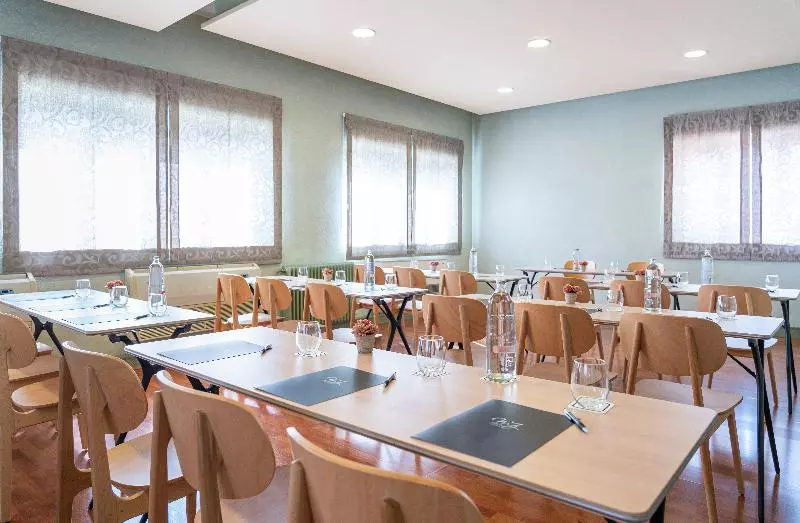 Fotos del hotel Maciá Monasterio De Los Basilios:  25