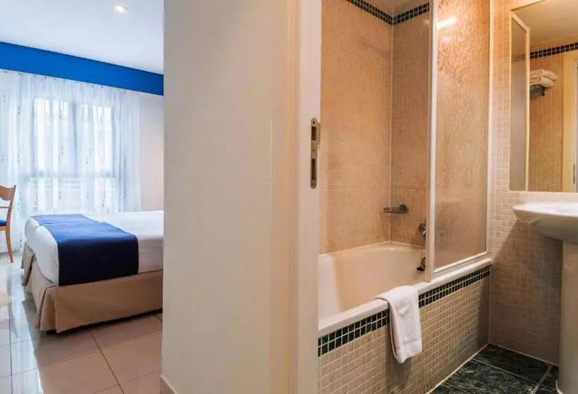 Fotos del hotel Mc Villa De Pinto:  13