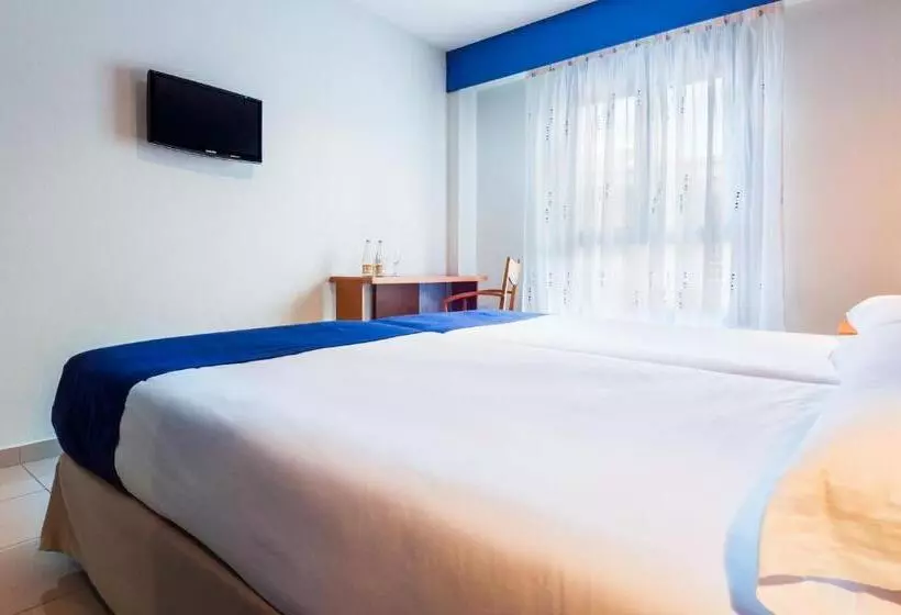 Fotos del hotel Mc Villa De Pinto:  19