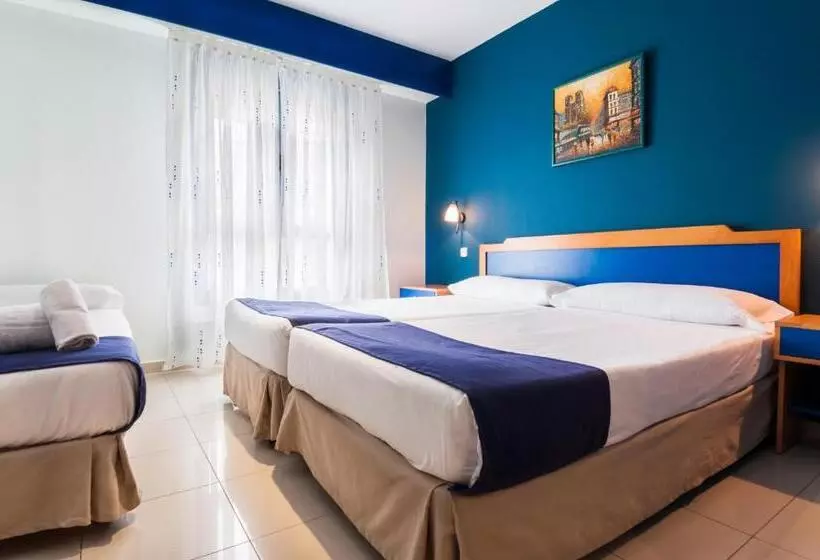 Fotos del hotel Mc Villa De Pinto:  18