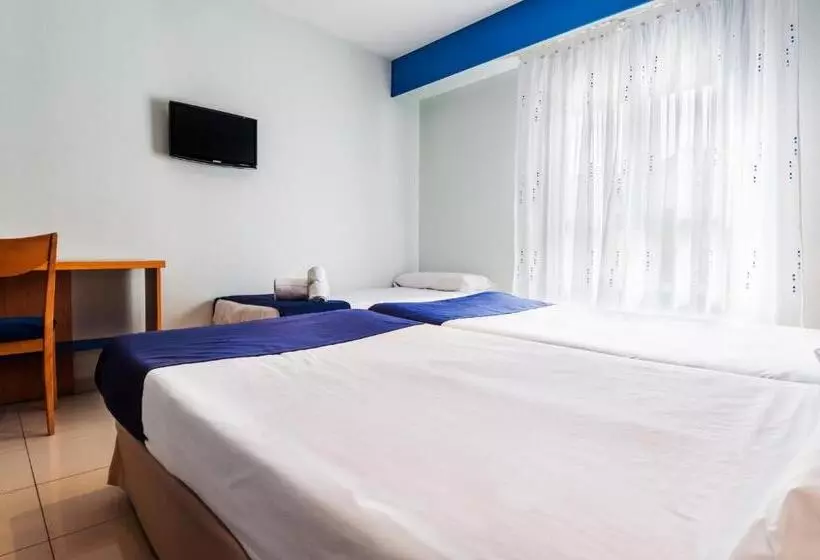 Fotos del hotel Mc Villa De Pinto:  17