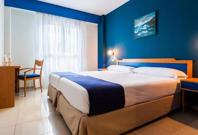 Fotos del hotel Mc Villa De Pinto:  21