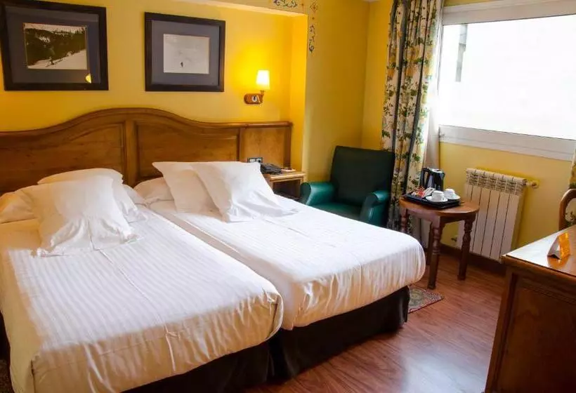 Fotos del hotel Ski Plaza & Wellness:  8