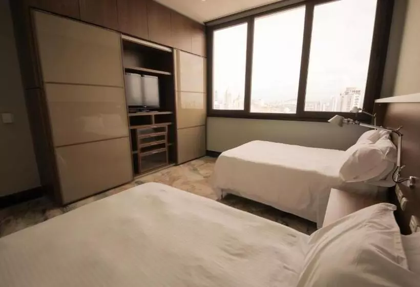 Torres De Alba Hotel & Suites