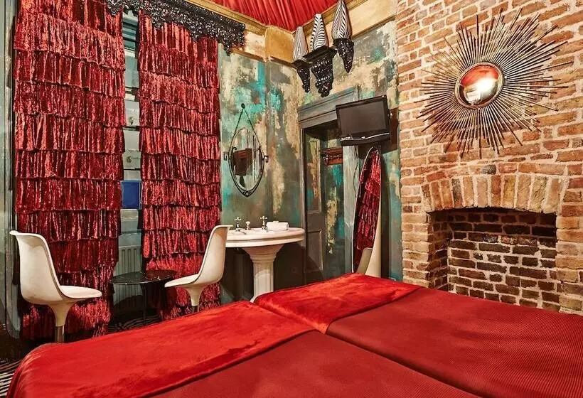 Fotos del hotel Pavilion:  2