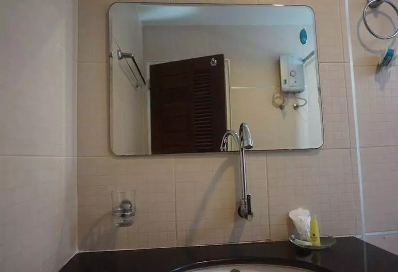 Fotos del hotel The Park Nangrong Resort:  14
