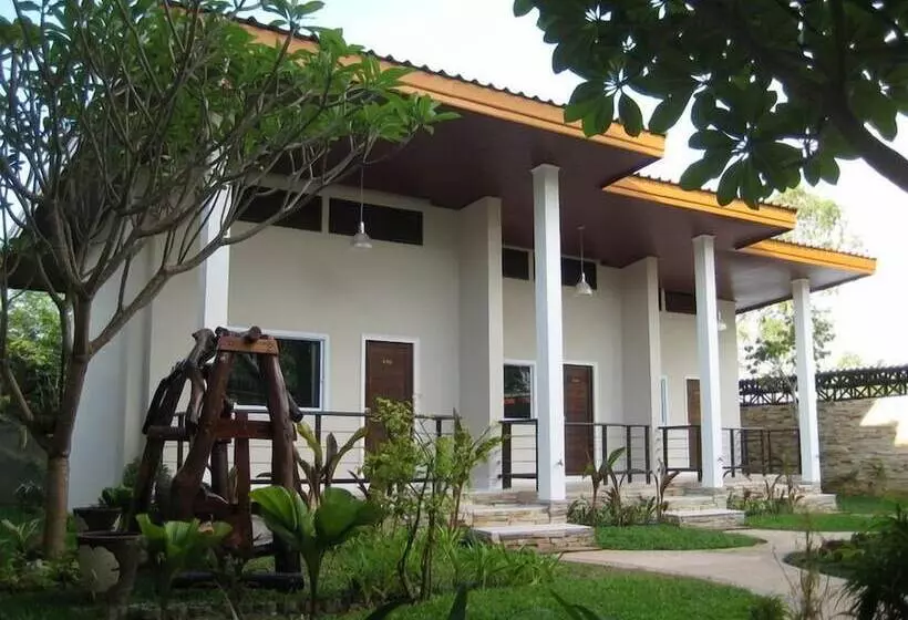 Fotos del hotel The Park Nangrong Resort:  22