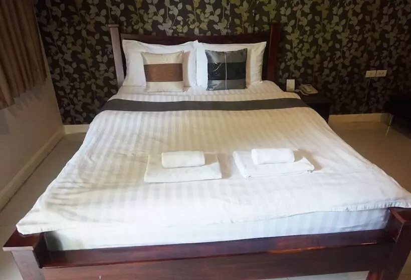 Fotos del hotel The Park Nangrong Resort:  8